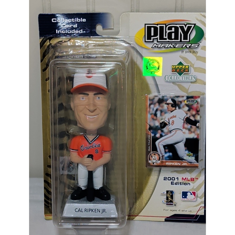 Upper Deck 2001 MLB Play Makers Cal Ripken Jr Bobblehead Baltimore Orioles Card